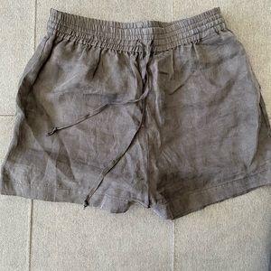 High waisted Zara black shorts with drawstring SMALL